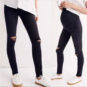 Madewell Maternity Over-the-Belly Distressed Skinny Jeans in Black Sea Grey